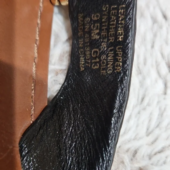 Tory Burch Black and Brown Leather Sandals - Picture 3 of 4